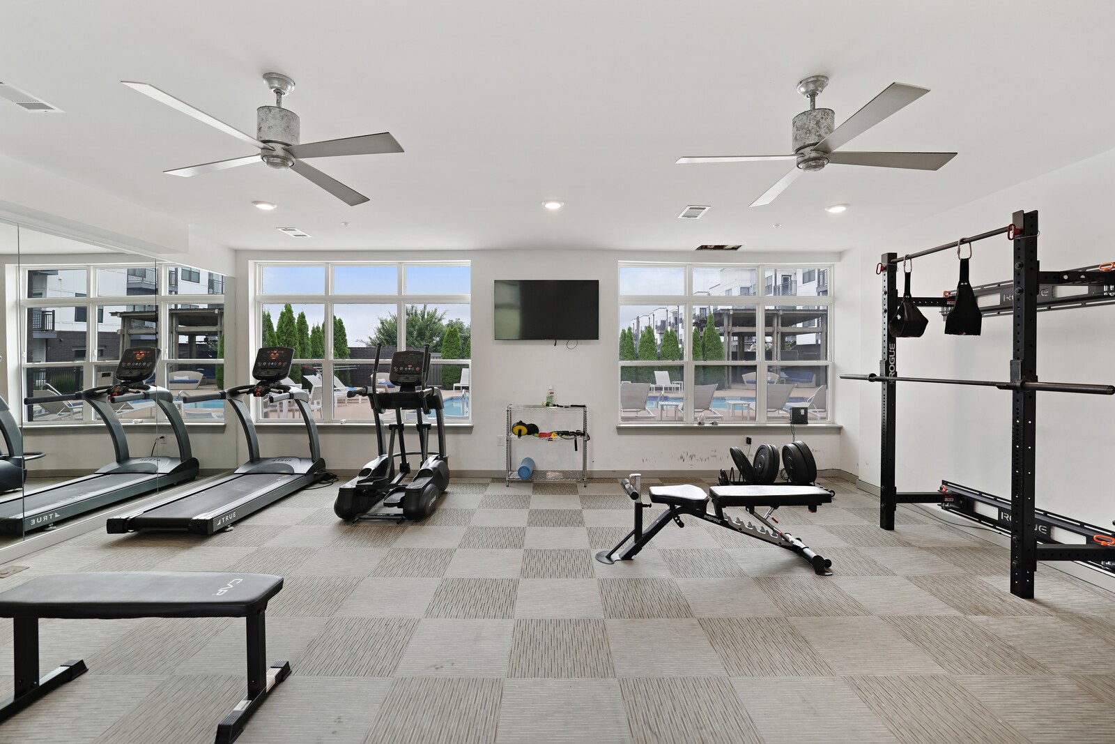 1638 54th Ave, N Unit: 318