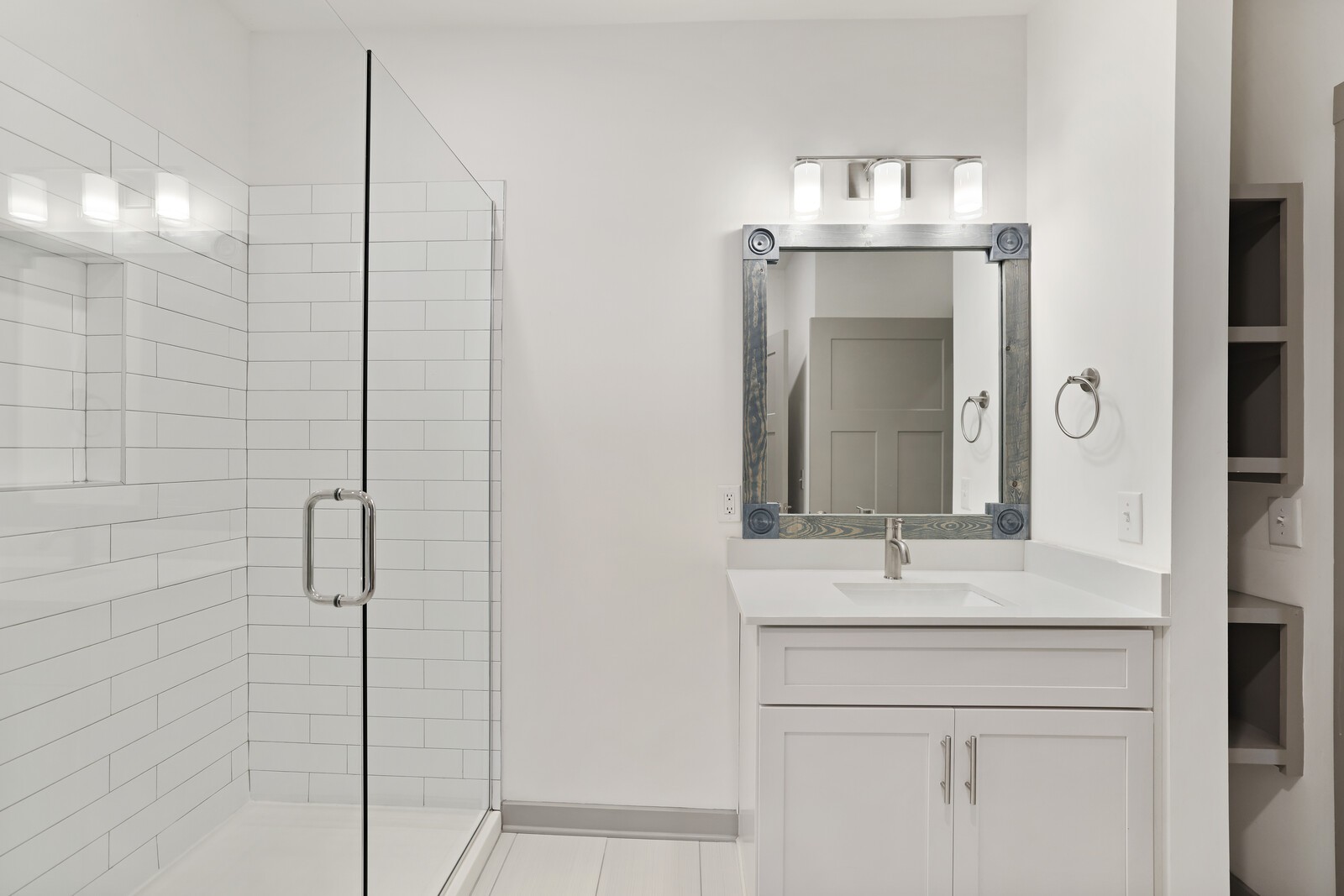 1638 54th Ave, N Unit: 318