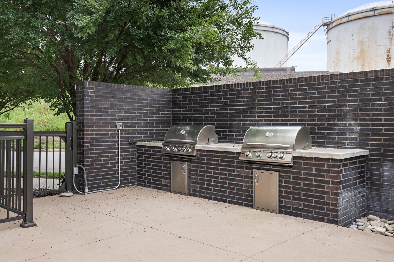 1638 54th Ave, N Unit: 318