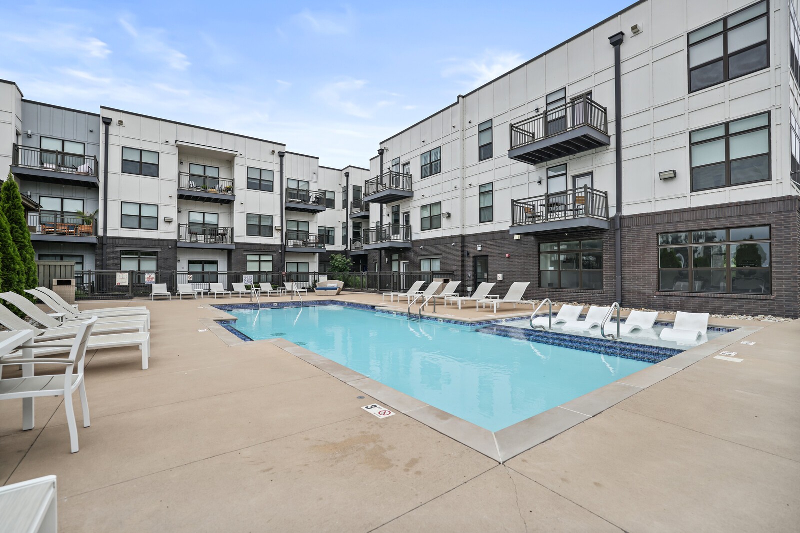 1638 54th Ave, N Unit: 318