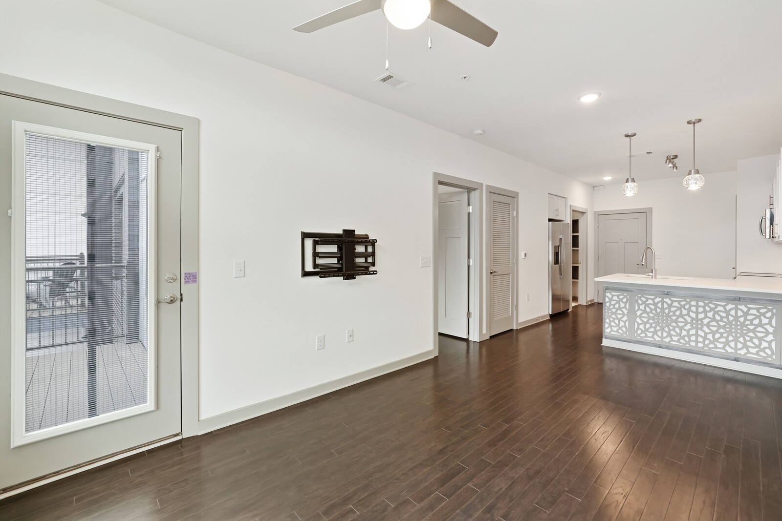 1638 54th Ave, N Unit: 318