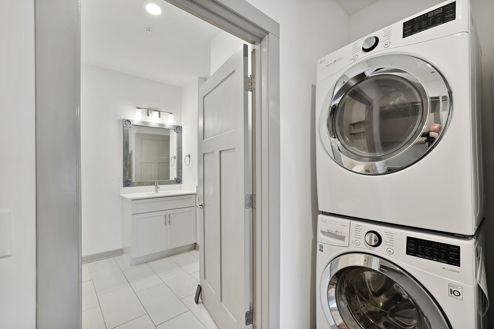 1638 54th Ave, N Unit: 318