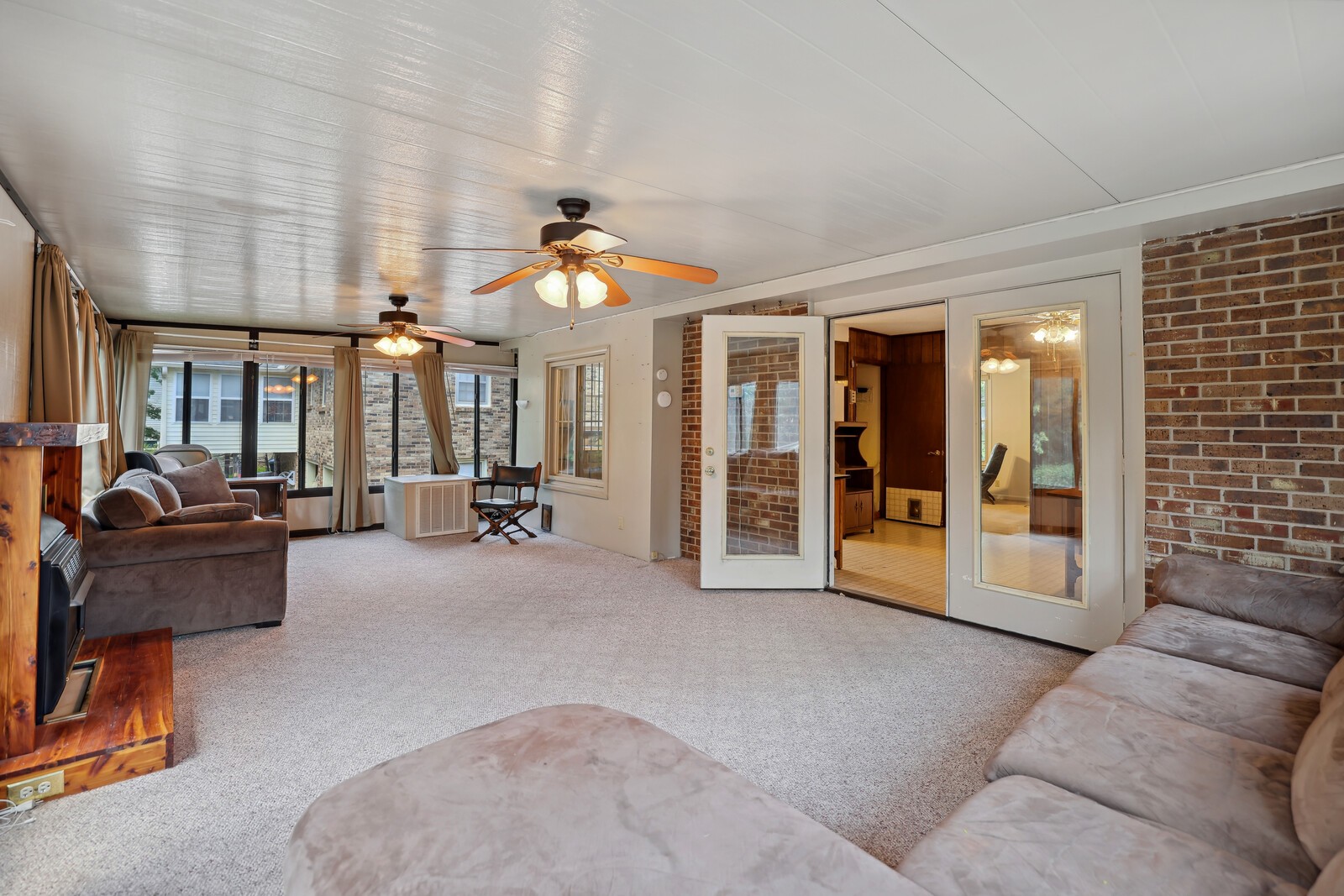 121 Lynhurst Cir