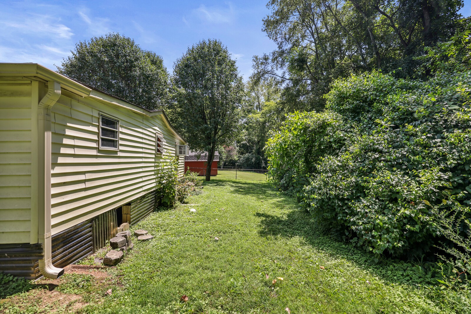 121 Lynhurst Cir