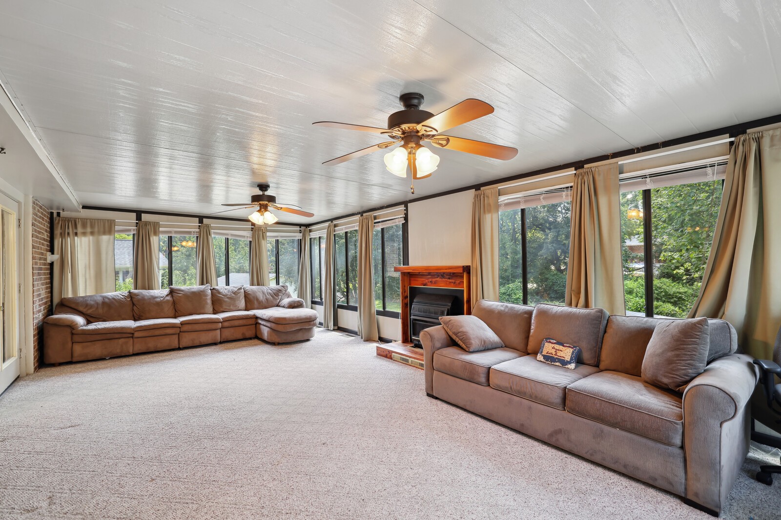 121 Lynhurst Cir