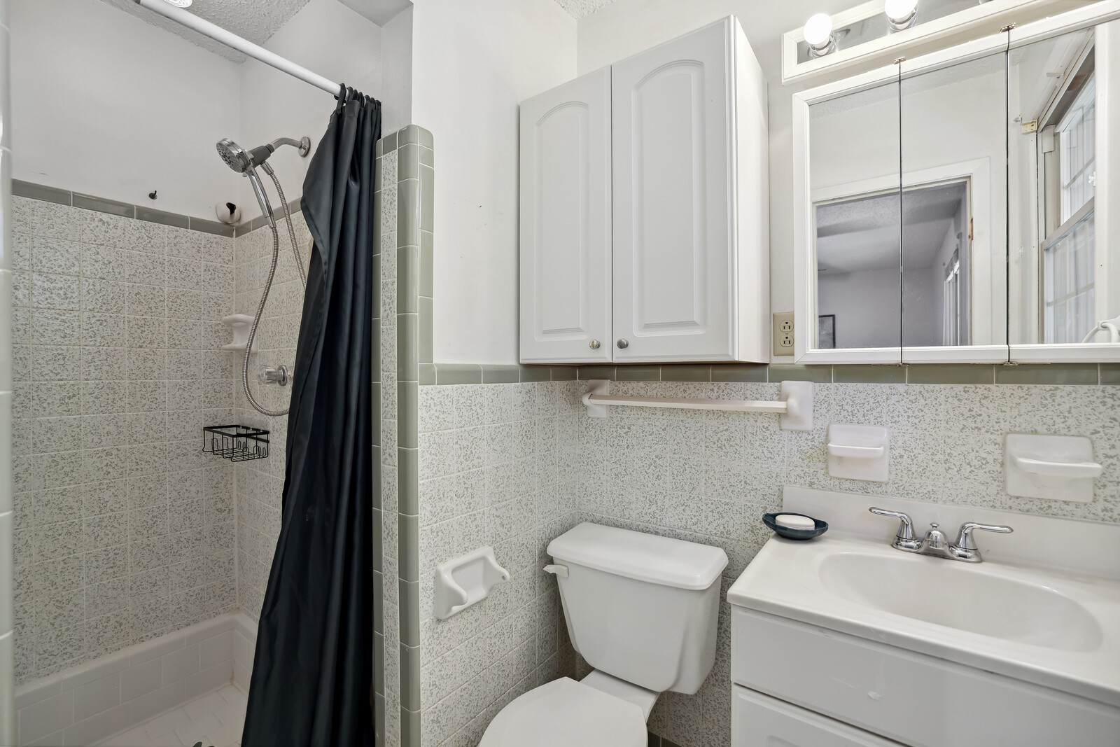 121 Lynhurst Cir