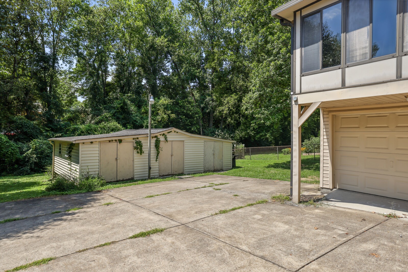 121 Lynhurst Cir