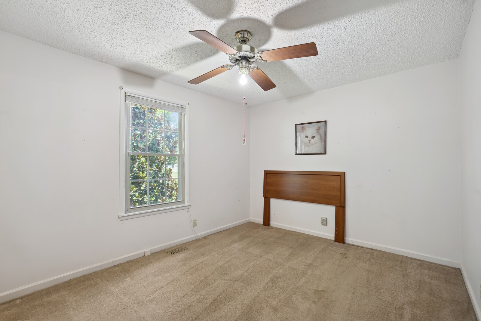 121 Lynhurst Cir