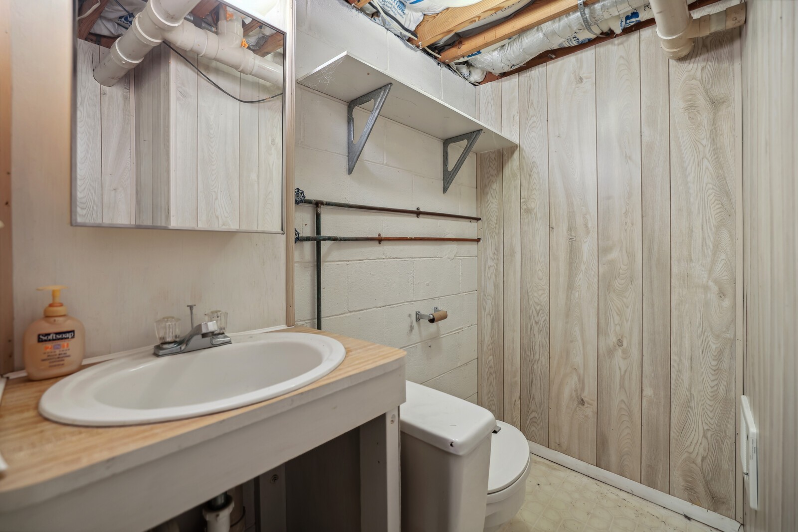 121 Lynhurst Cir