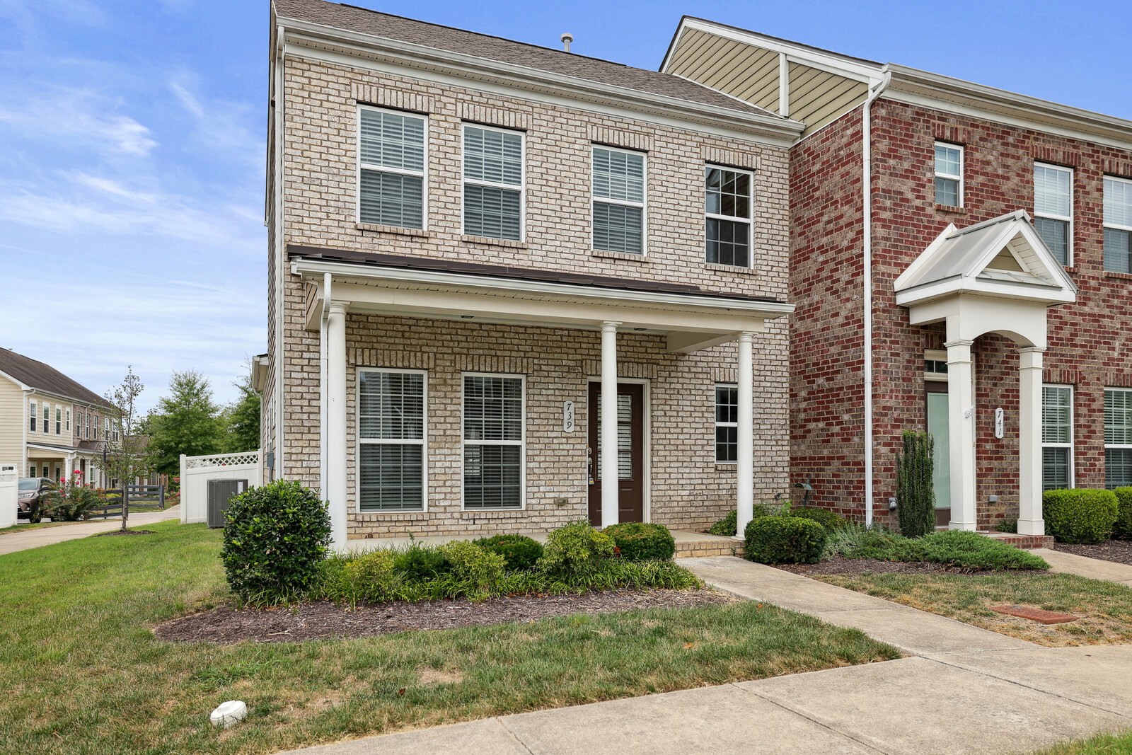 739 Westcott Ln