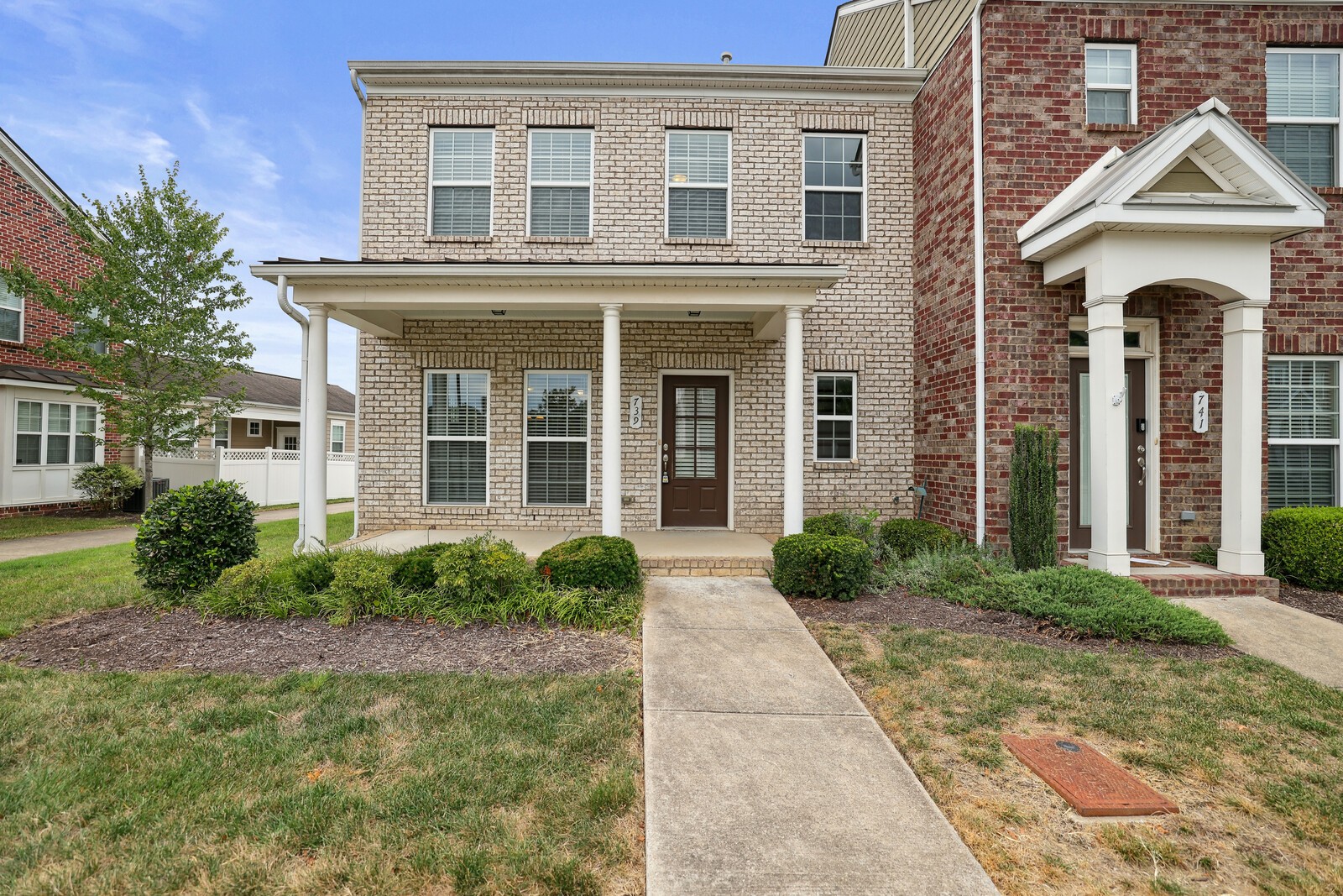 739 Westcott Ln