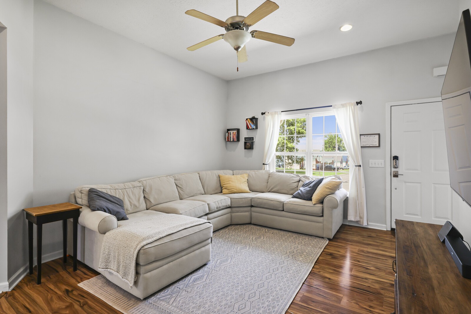 602 Arabian Ln