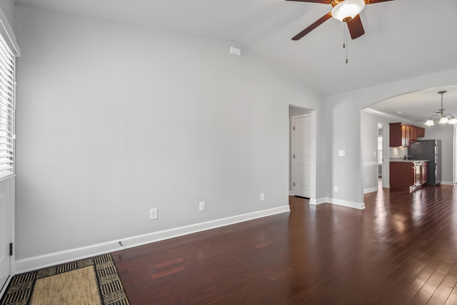 1040 Charlie Daniels Pkwy Unit: 124