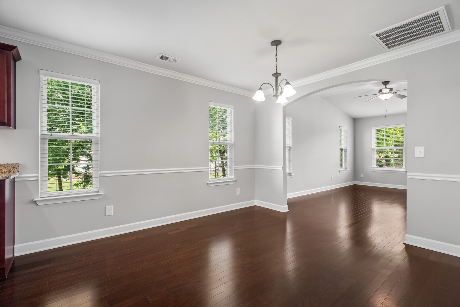 1040 Charlie Daniels Pkwy Unit: 124