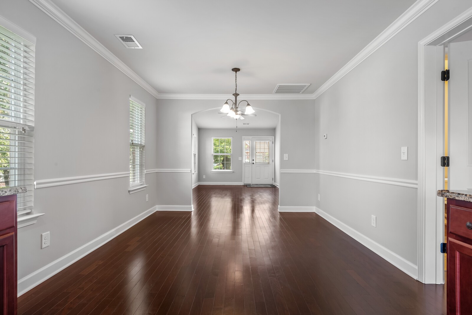 1040 Charlie Daniels Pkwy Unit: 124
