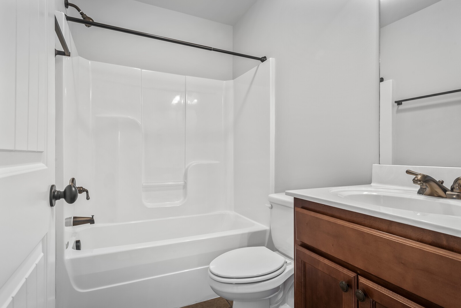 1040 Charlie Daniels Pkwy Unit: 124
