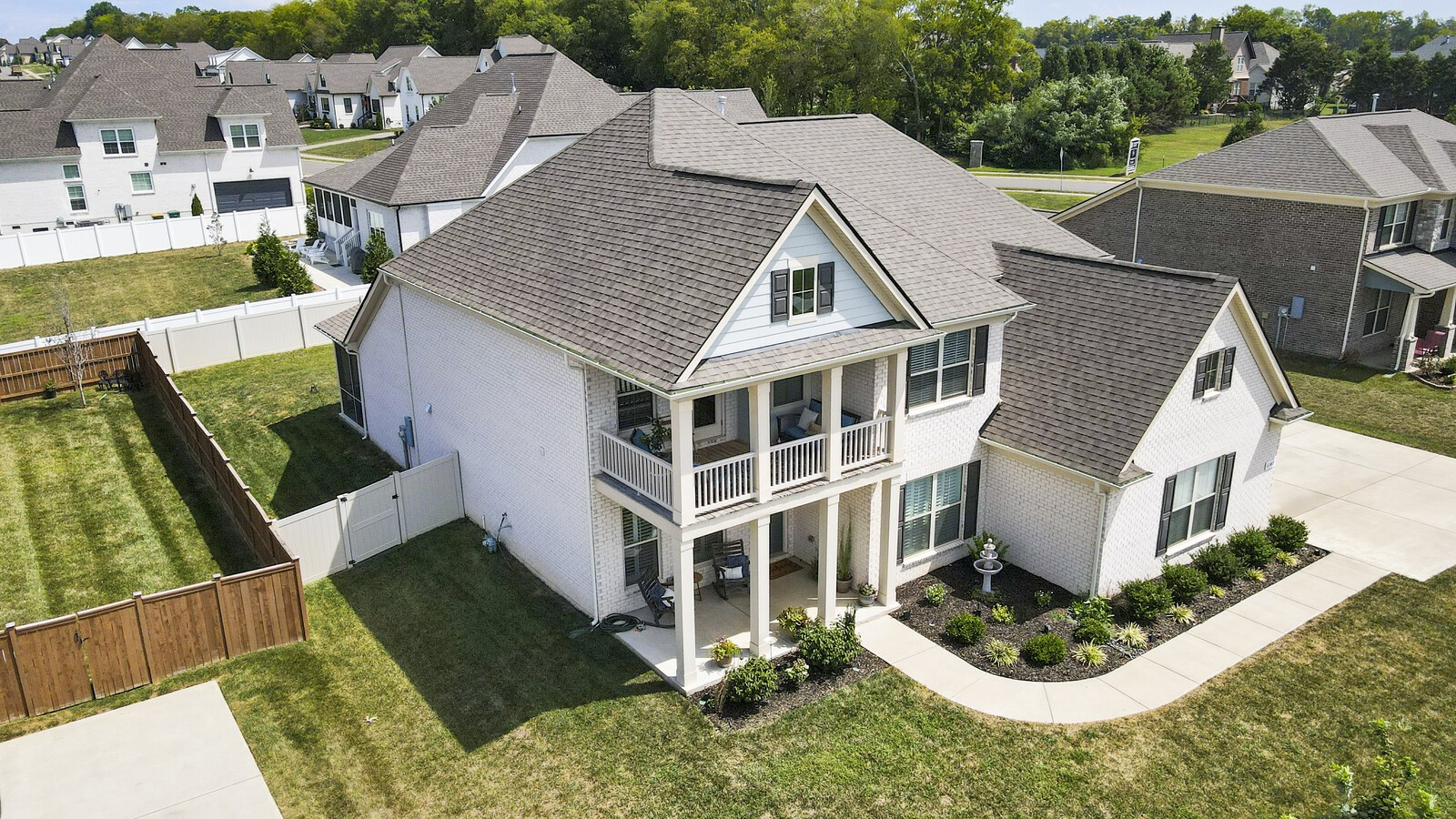 1147 Brixworth Dr