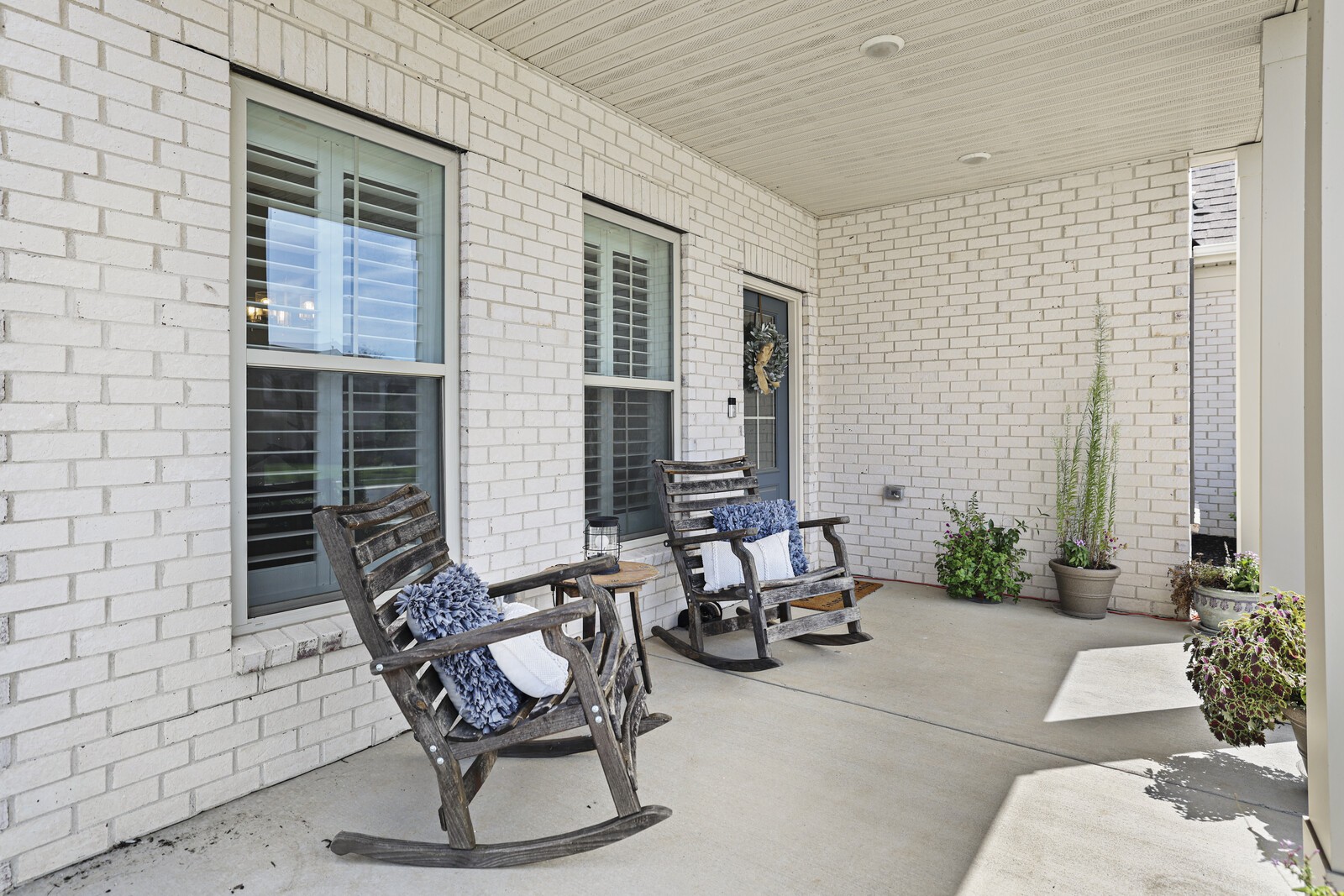 1147 Brixworth Dr