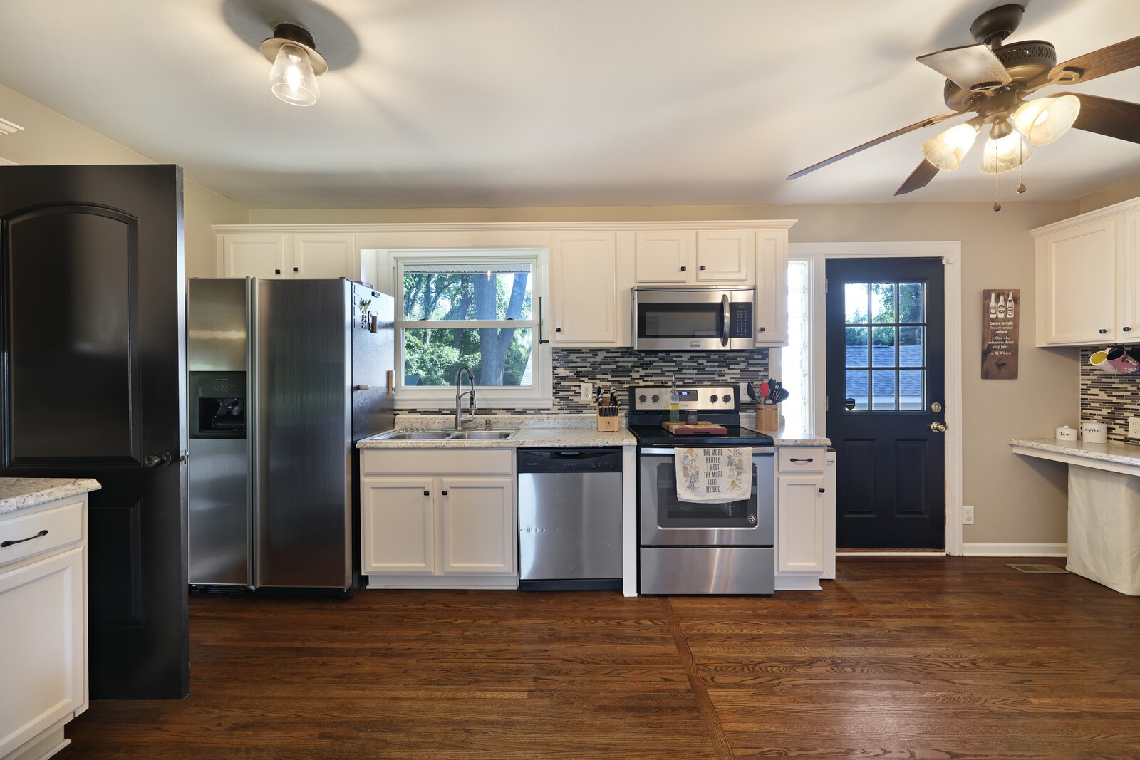 201 Belaire Dr