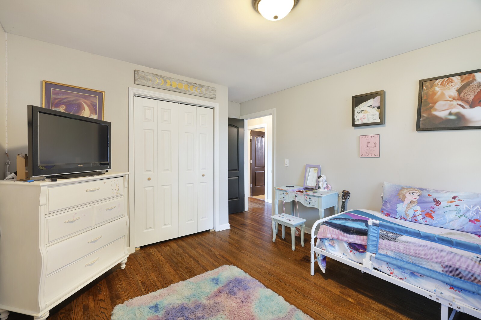 201 Belaire Dr