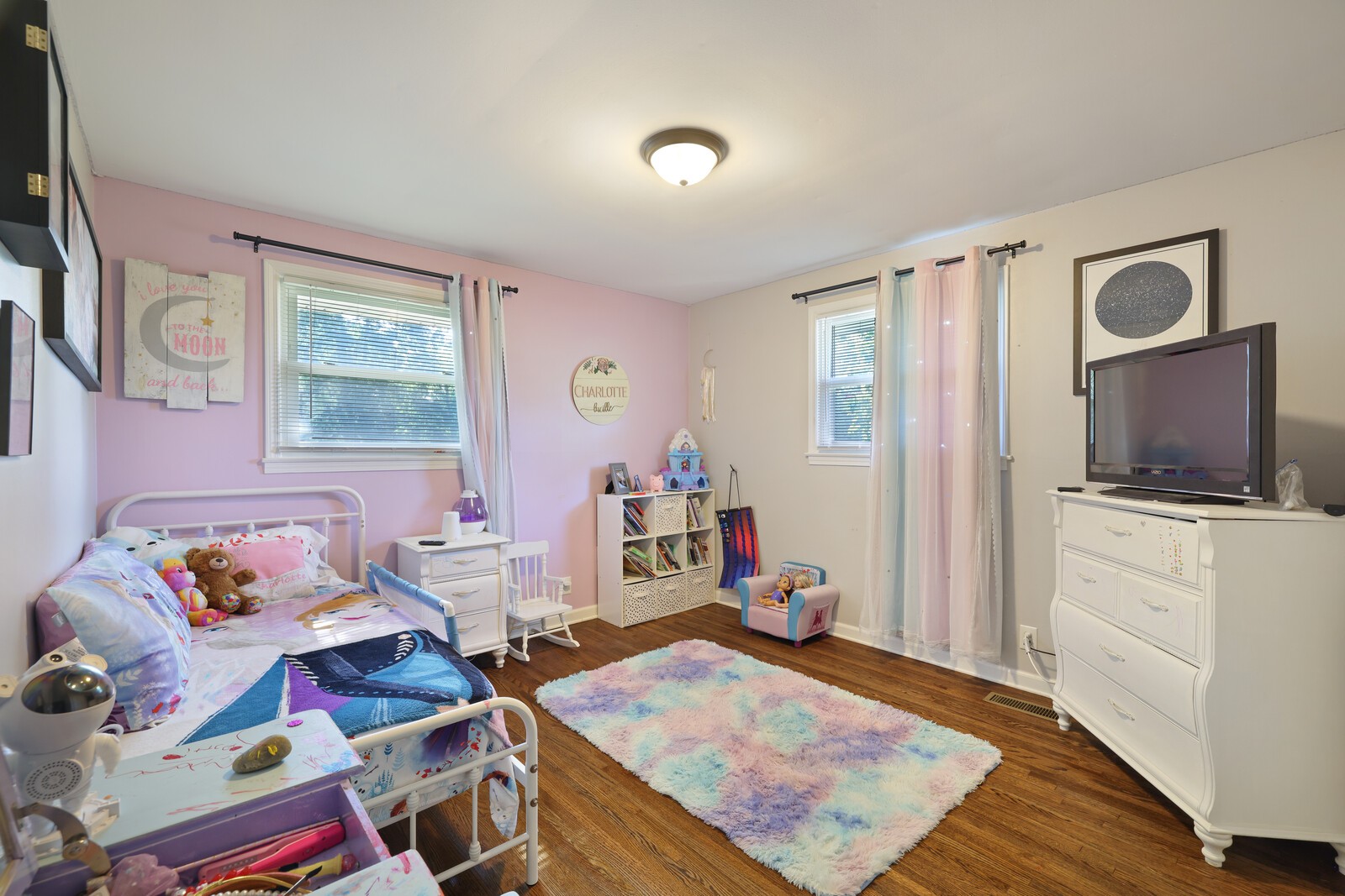 201 Belaire Dr