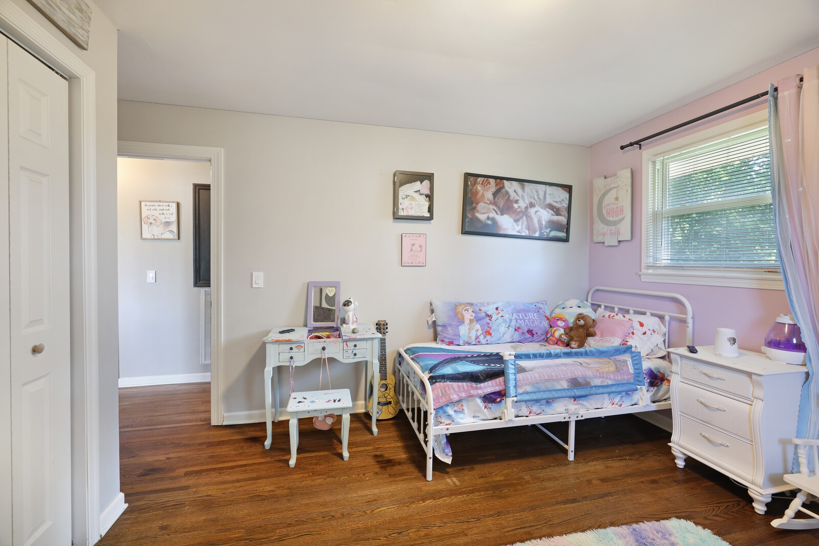 201 Belaire Dr