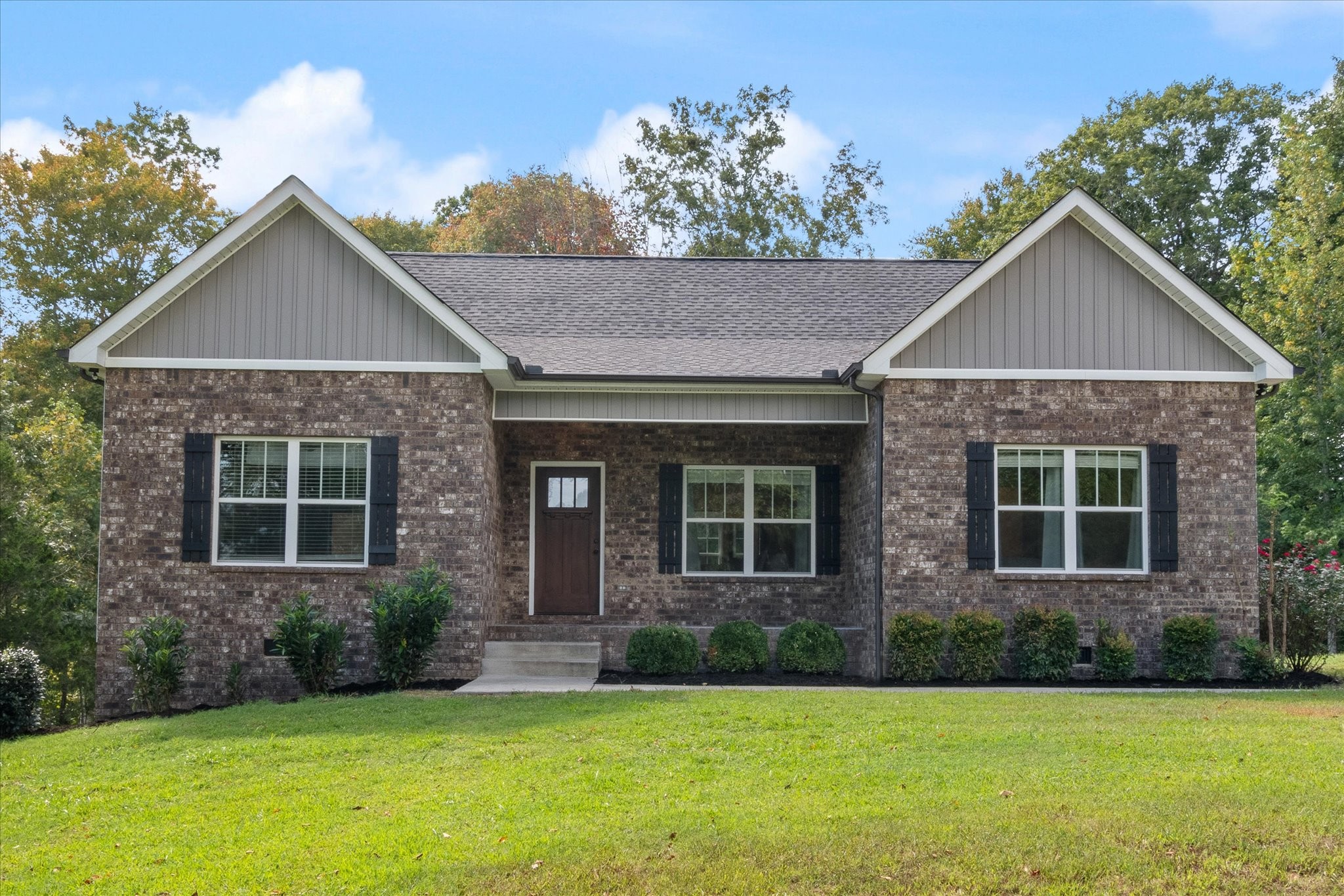 643 Sycamore Rd