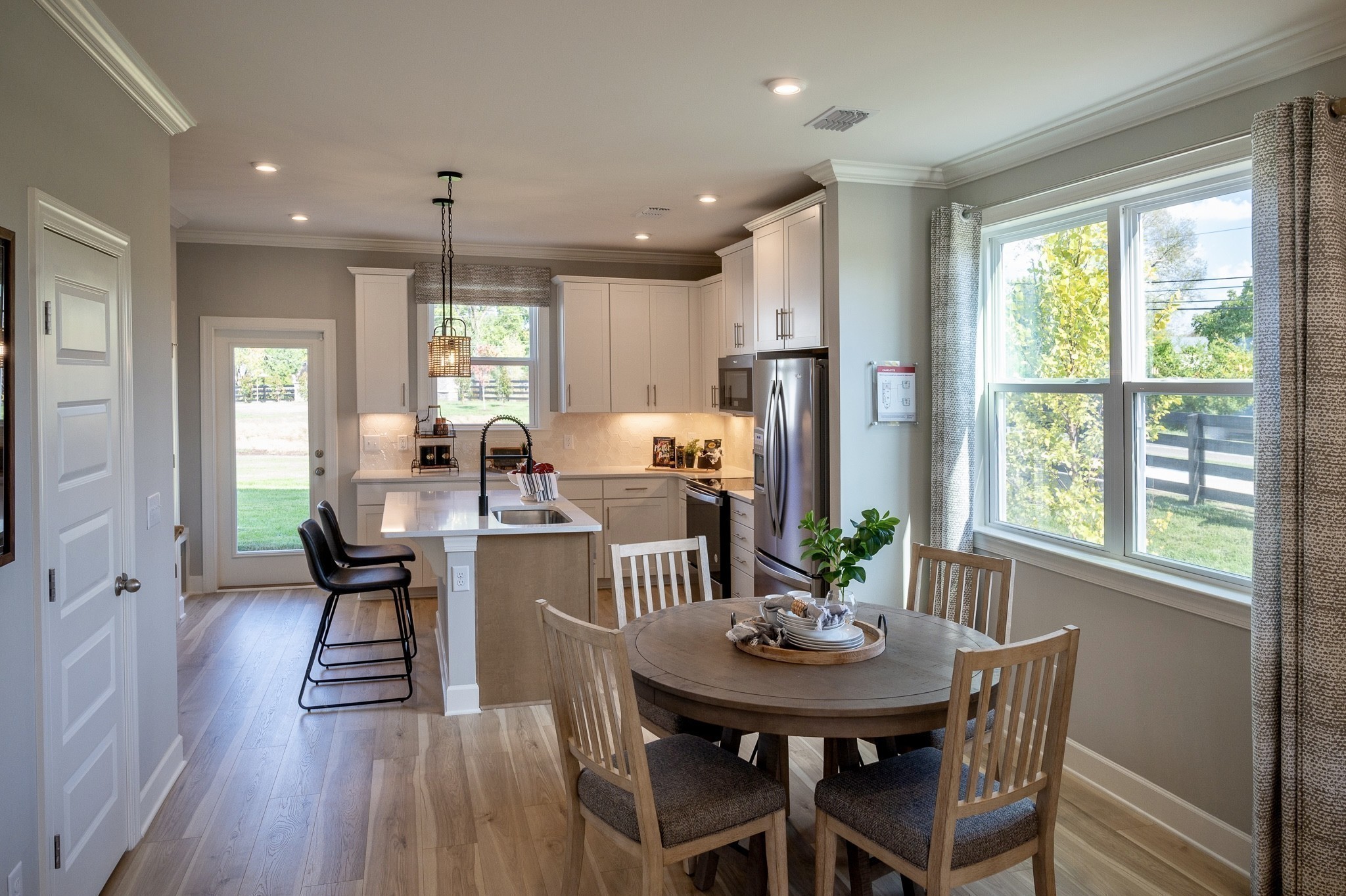 5126 Dayflower Drive