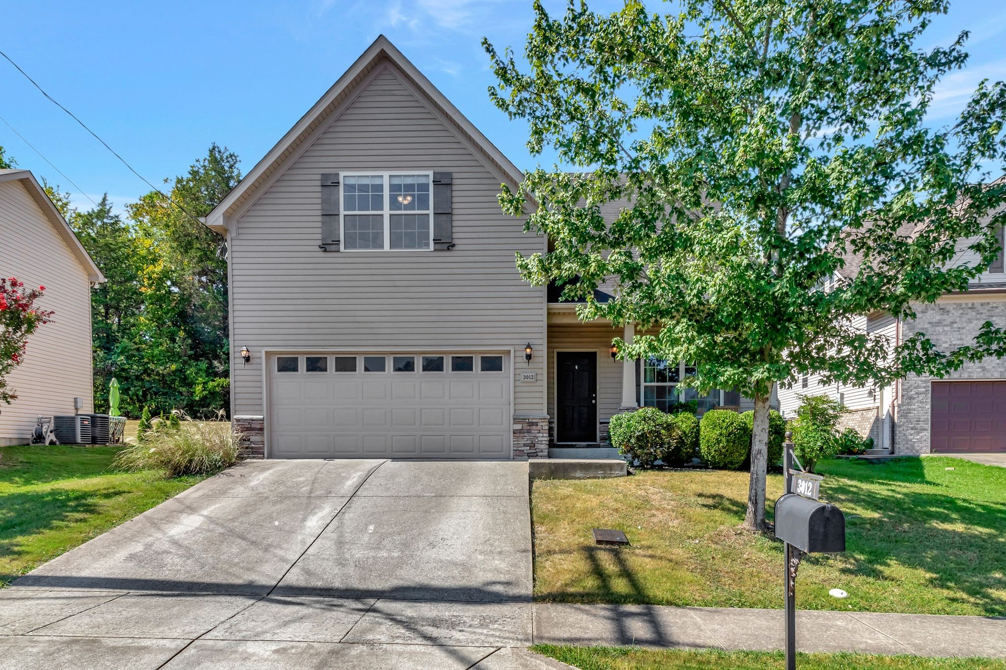 3012 Katonka Dr