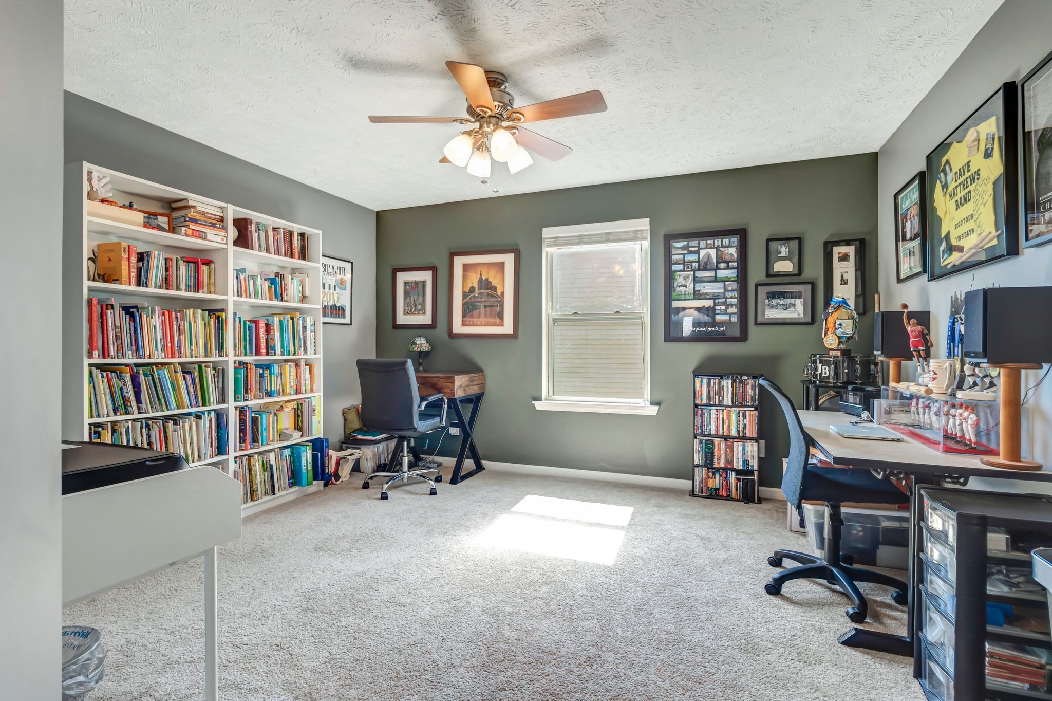 3012 Katonka Dr
