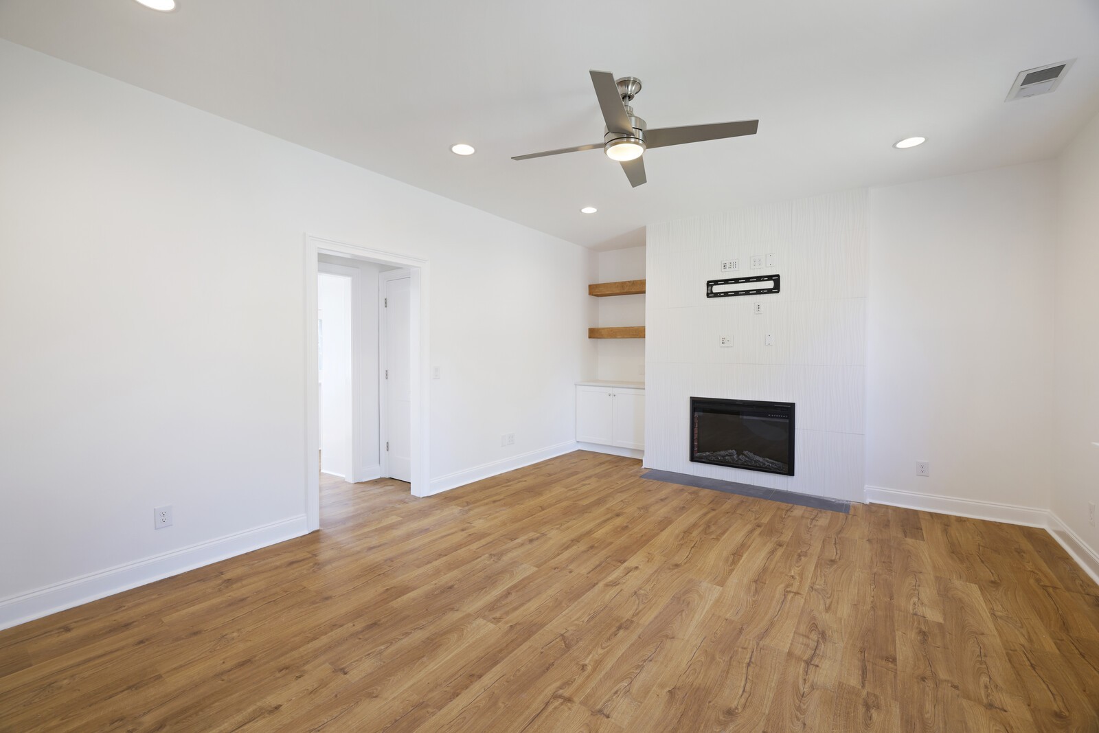 1608 Sumner Ave