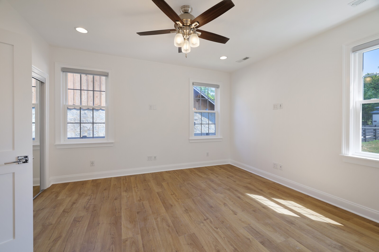 1608 Sumner Ave