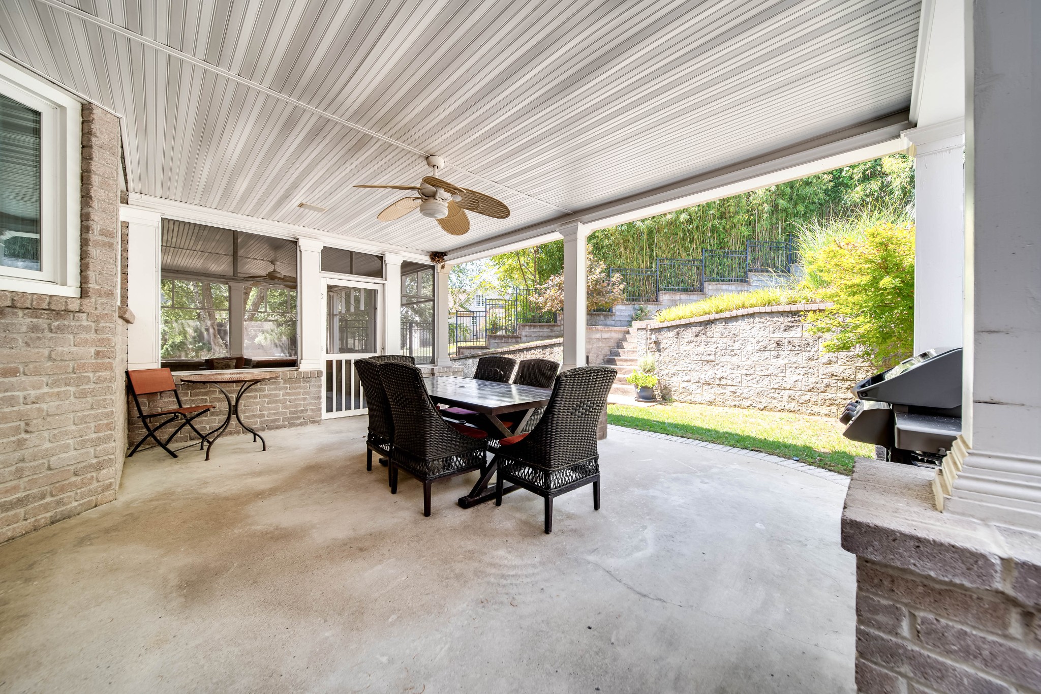 121 Glen Leven Way