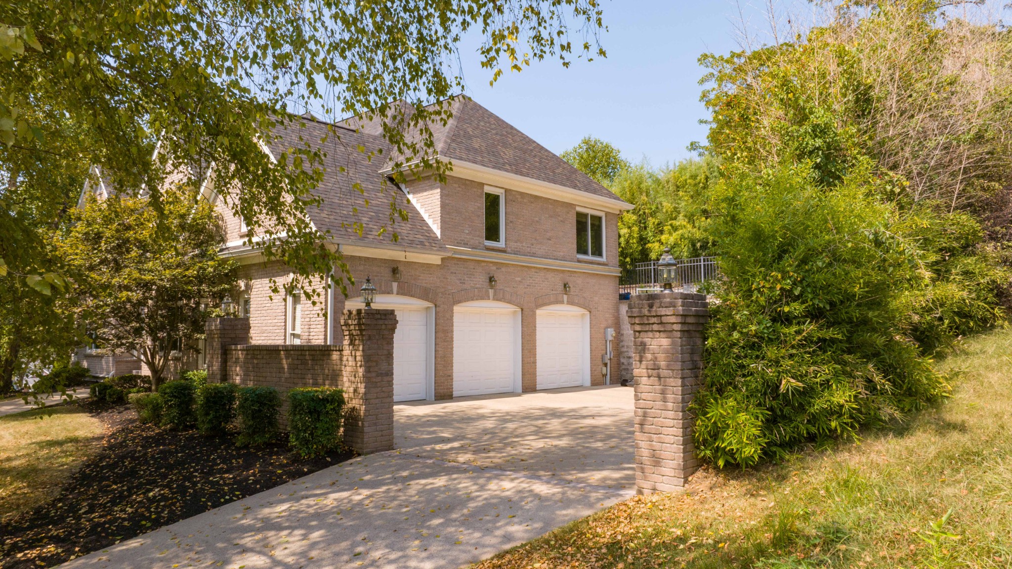 121 Glen Leven Way