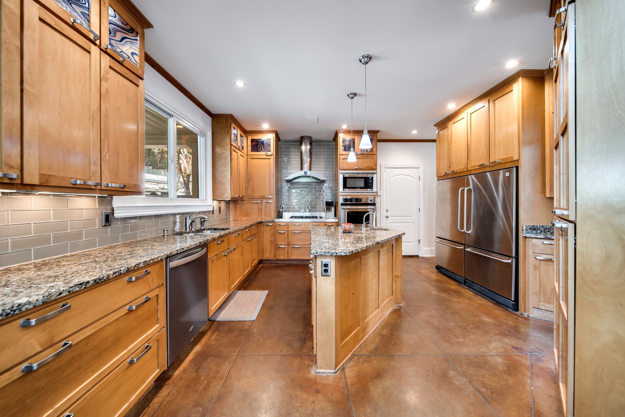 121 Glen Leven Way