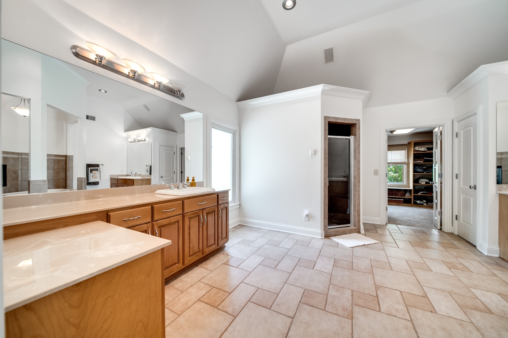 121 Glen Leven Way