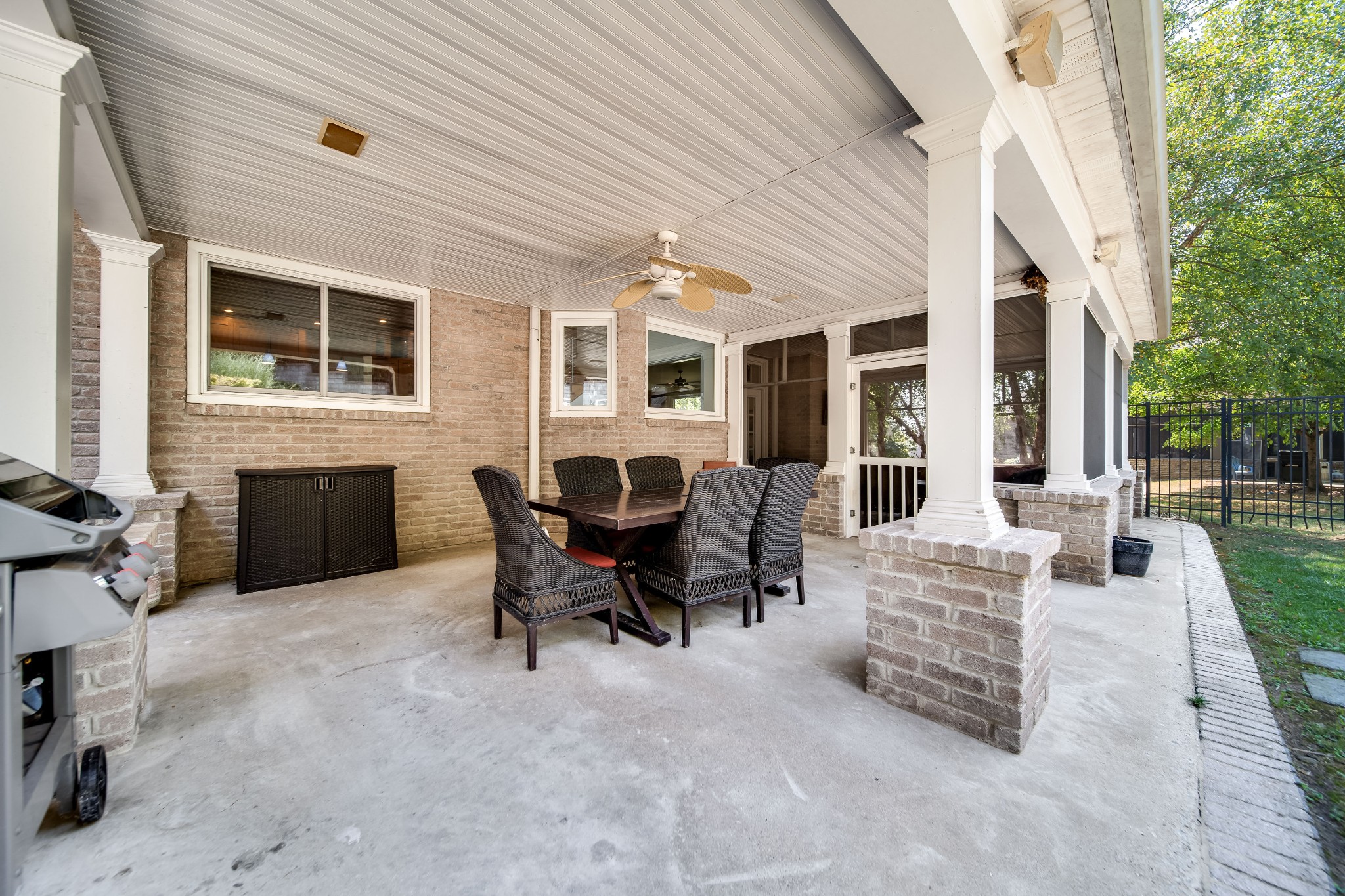 121 Glen Leven Way