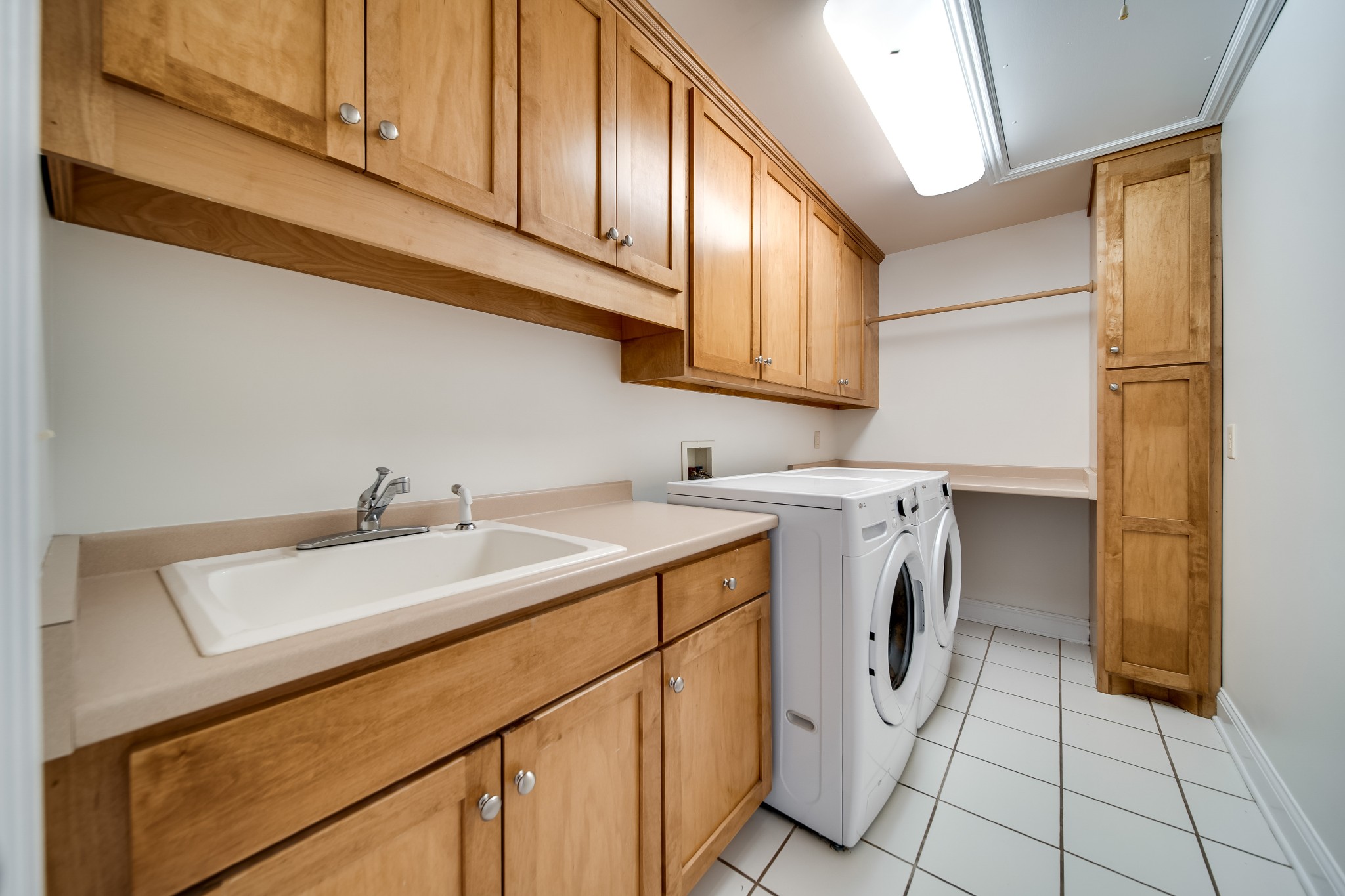 121 Glen Leven Way