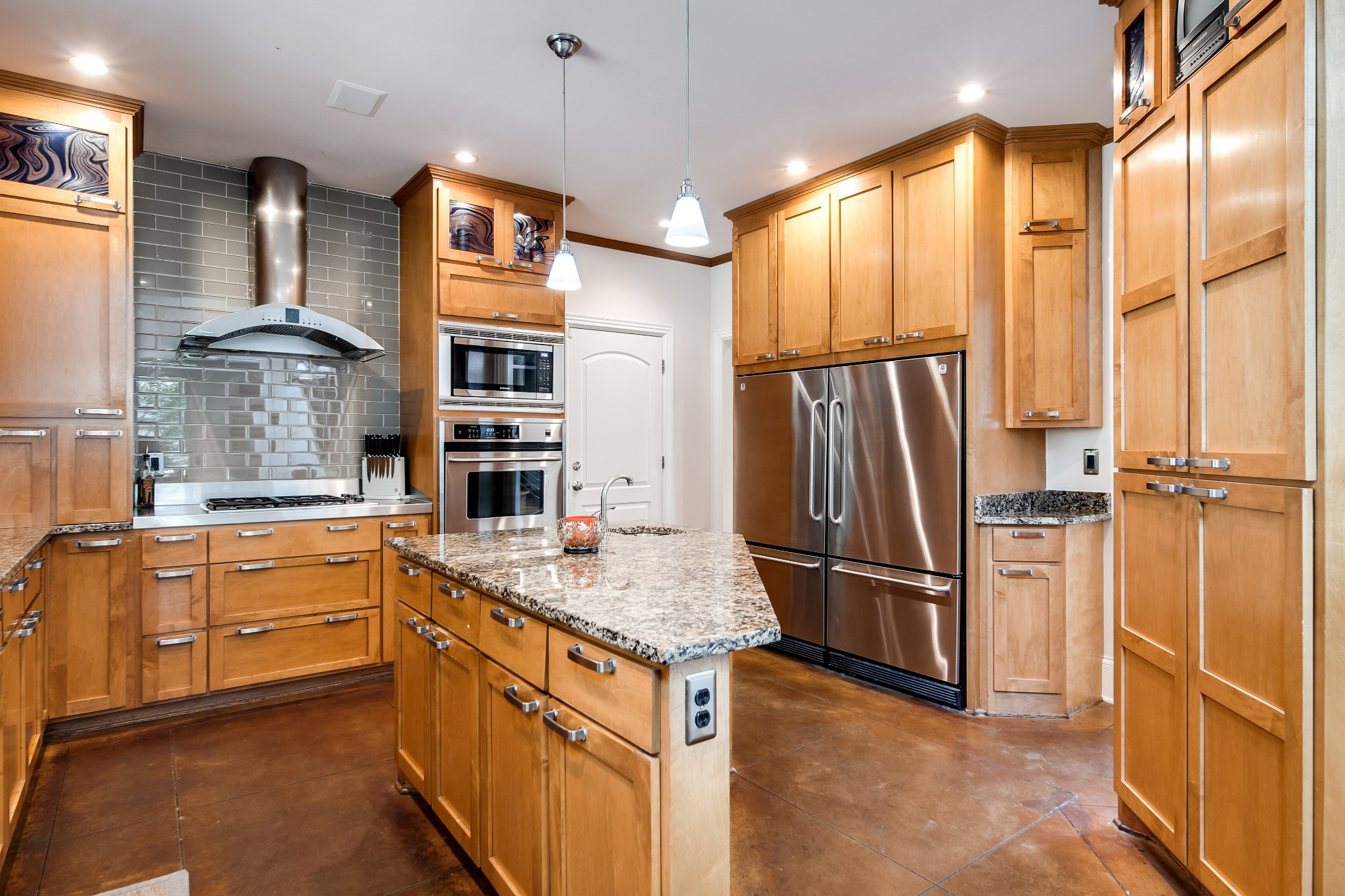 121 Glen Leven Way