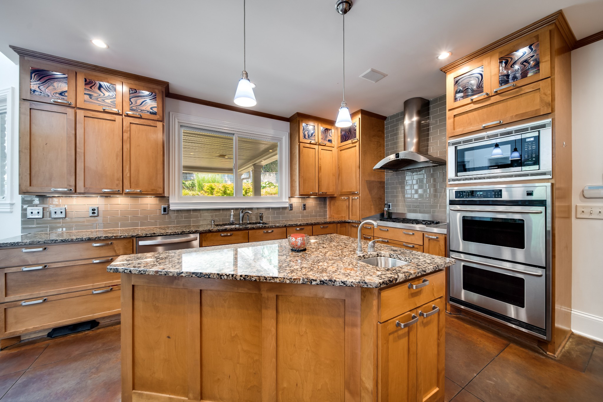 121 Glen Leven Way