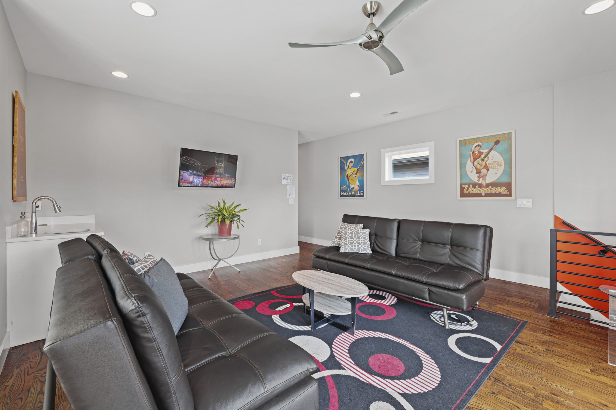 2706B Greystone Rd
