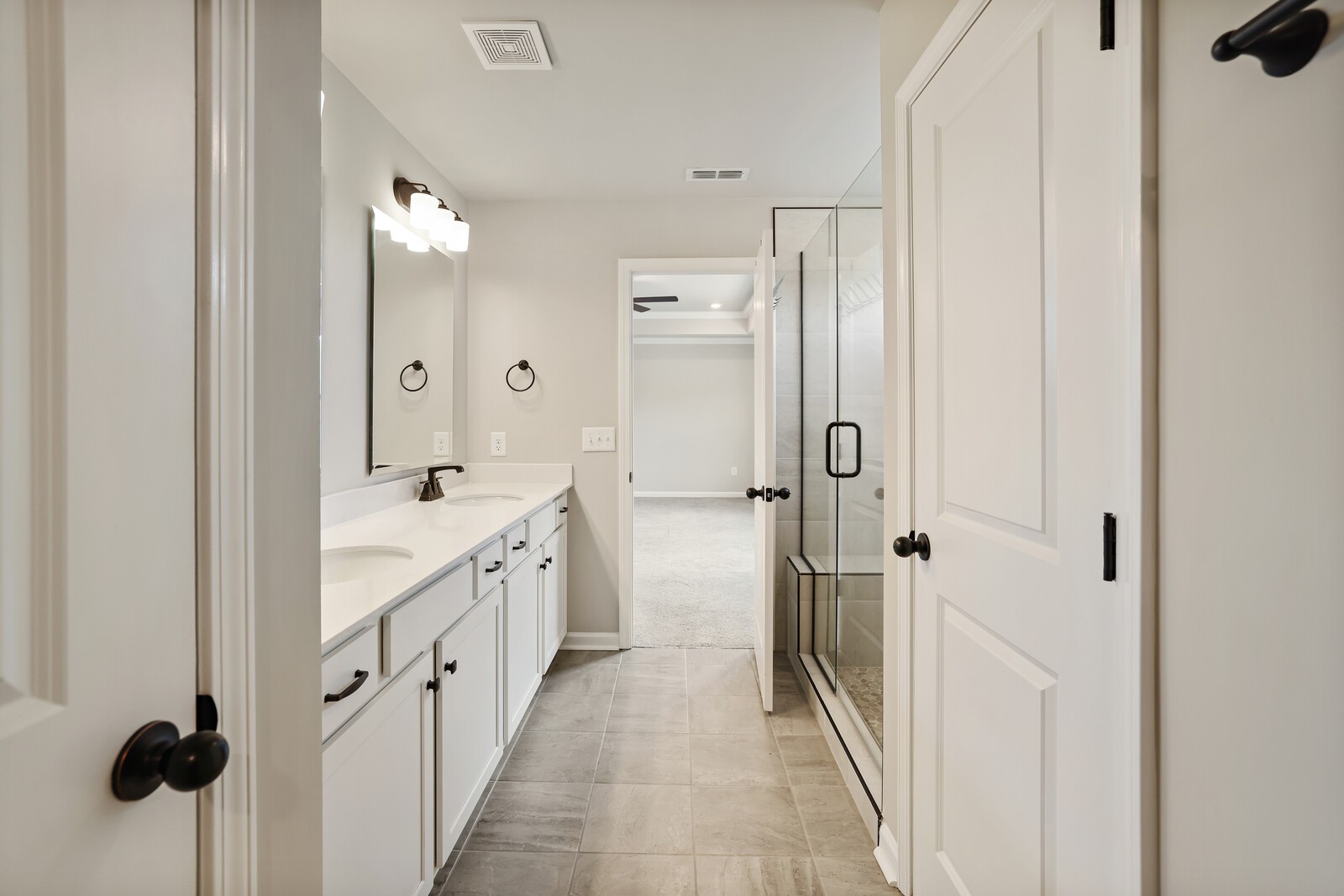 4574 Rockland Trl
