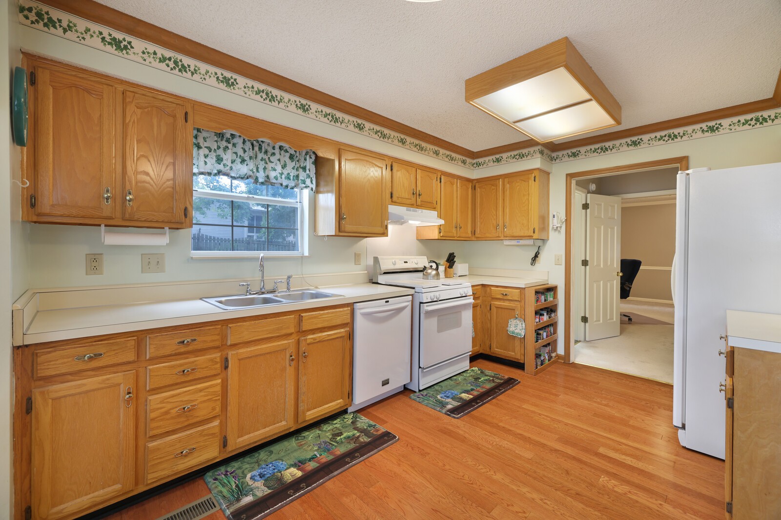 1112 Traceton Cir