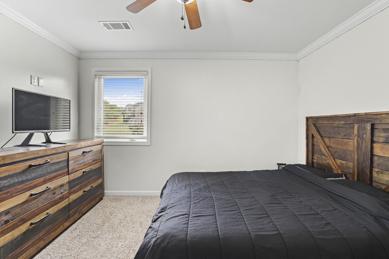 7005 Timber Cove Dr
