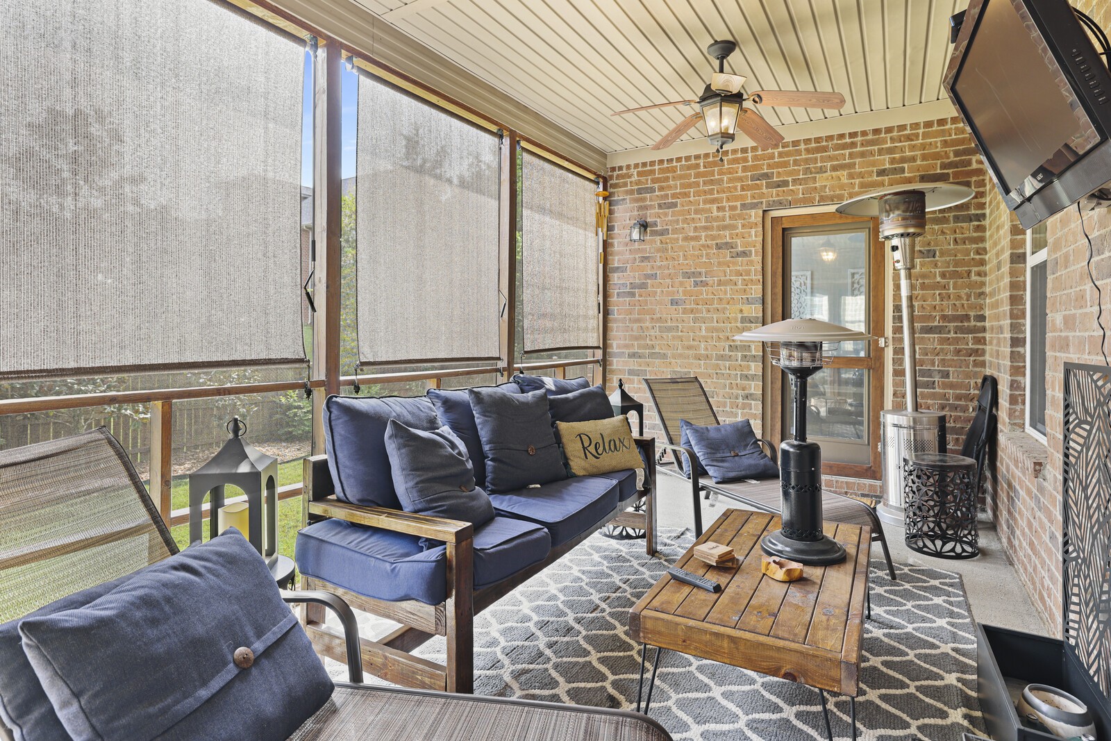 7005 Timber Cove Dr