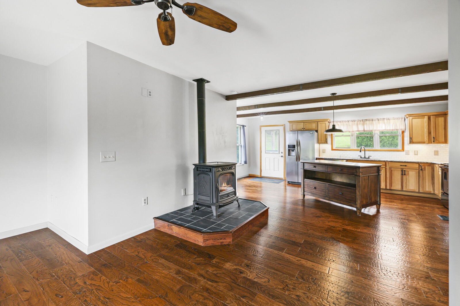 720 Salt Lick Creek Rd