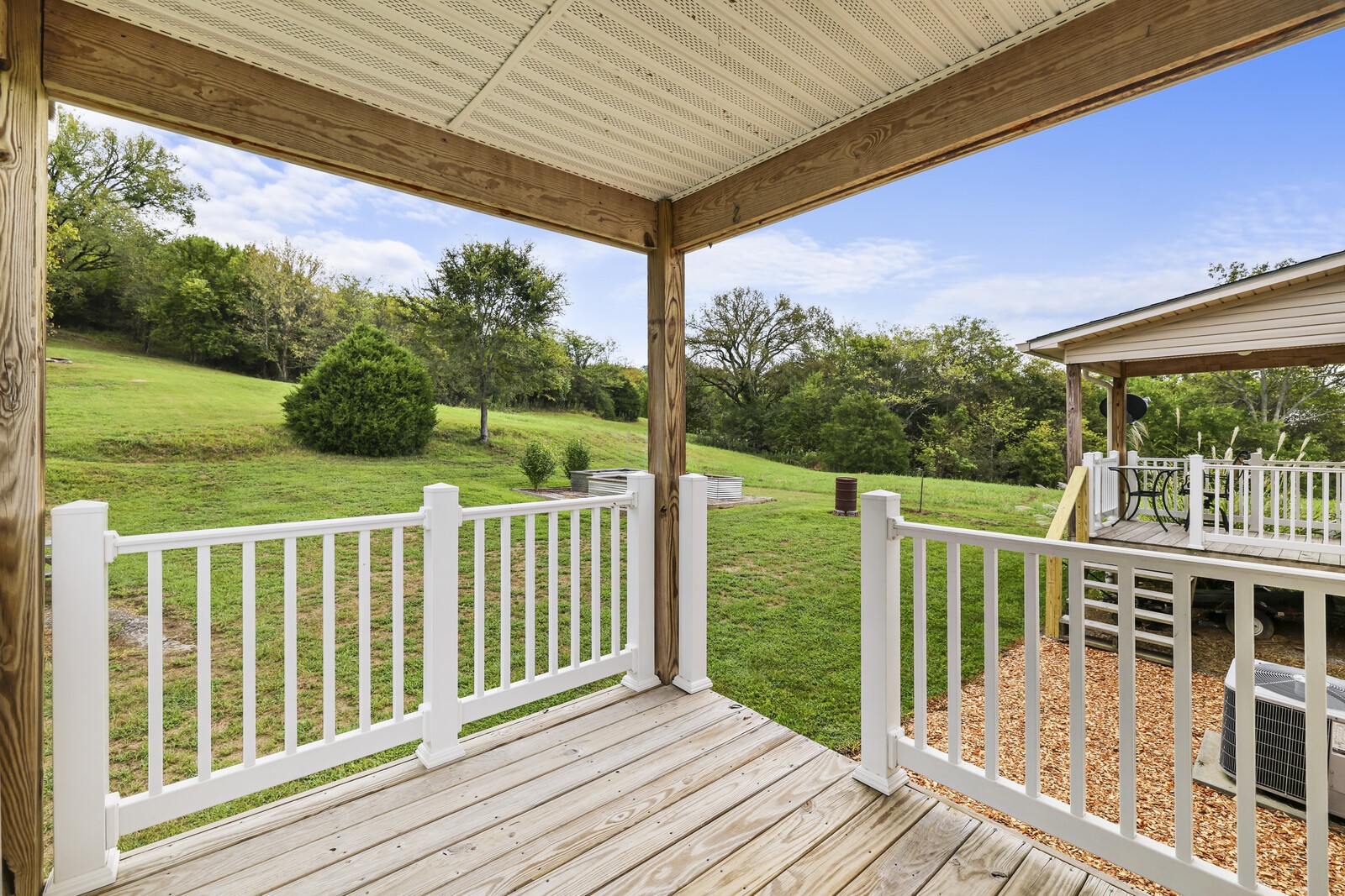 720 Salt Lick Creek Rd