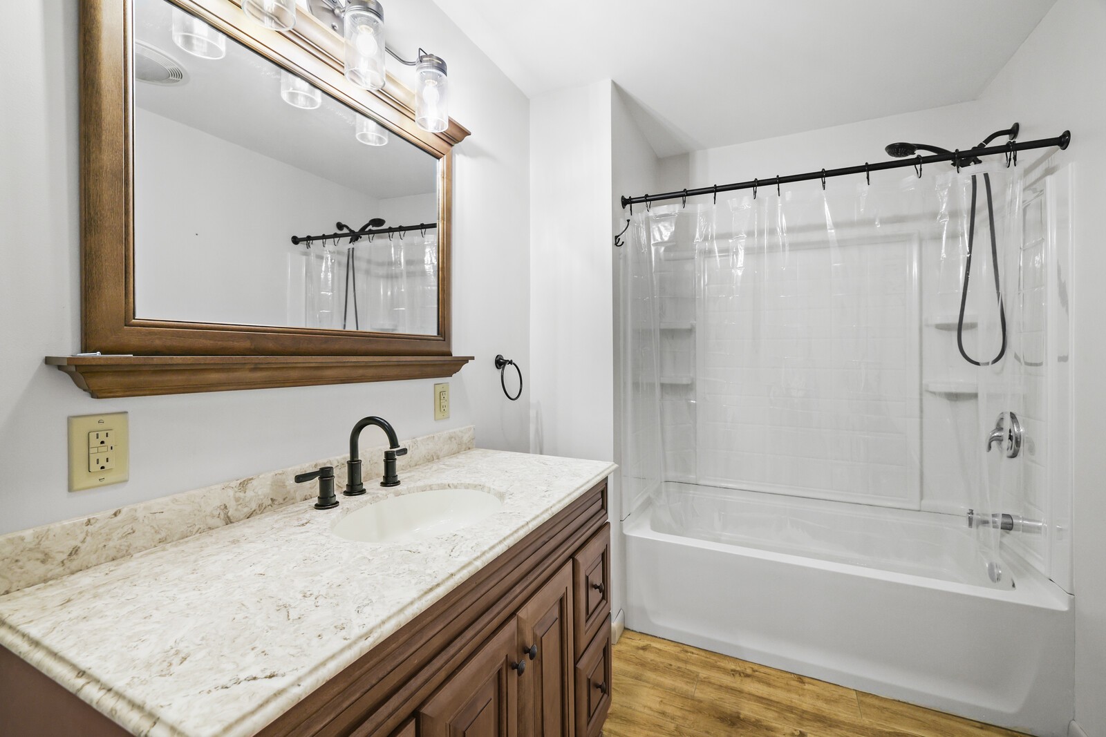 720 Salt Lick Creek Rd