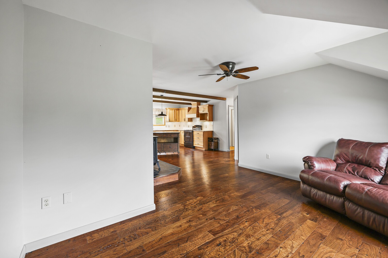 720 Salt Lick Creek Rd
