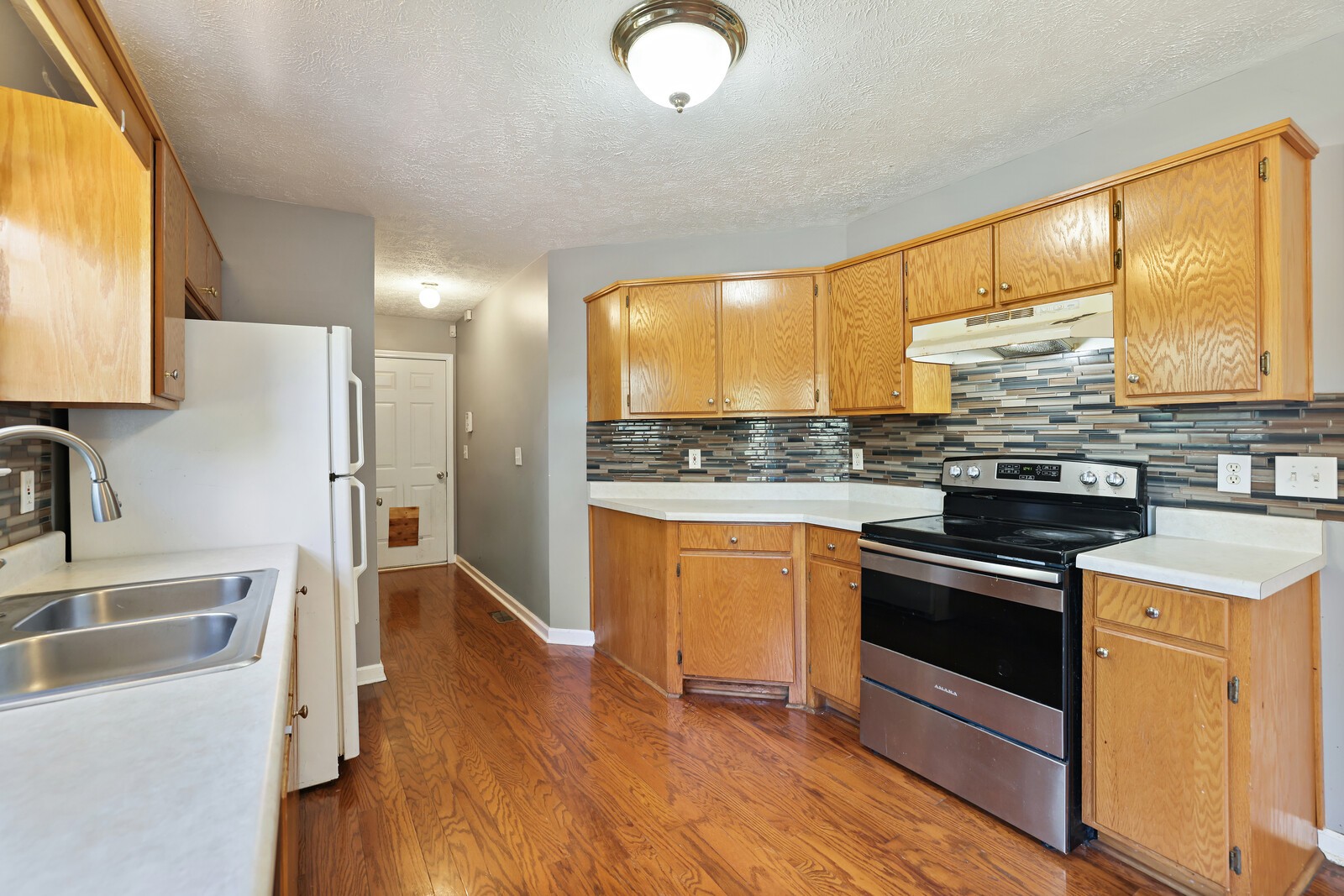 719 Veneta View Dr